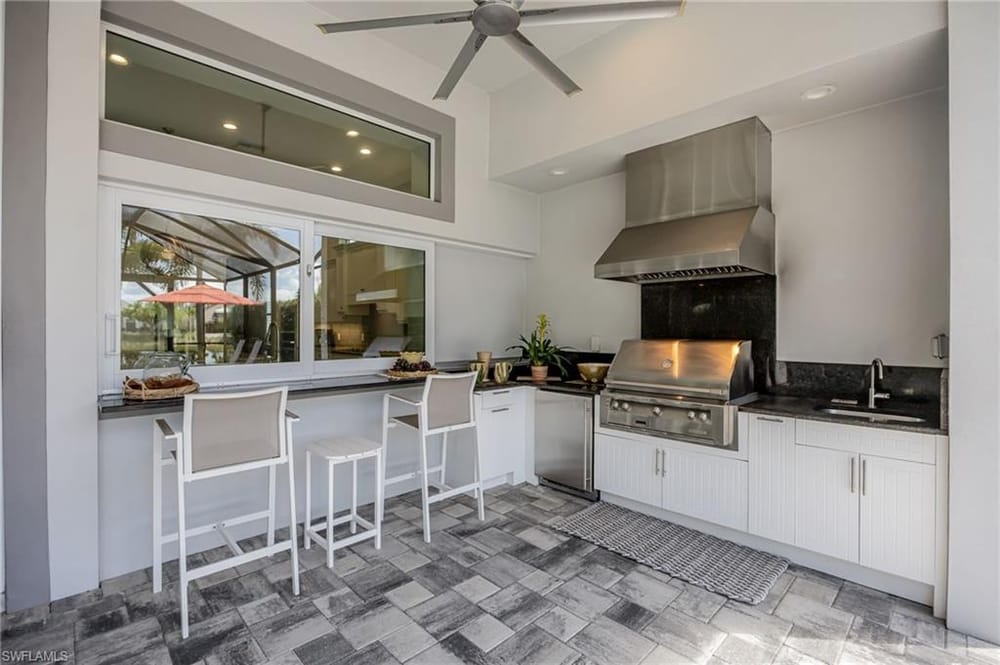 6386 Warwick Ave. – #226027674 - Isles Of Collier Preserve