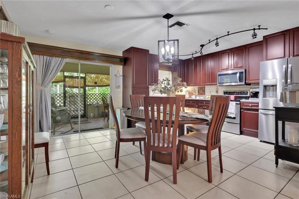 2001 48th St. SW – #226027758 - Golden Gate City