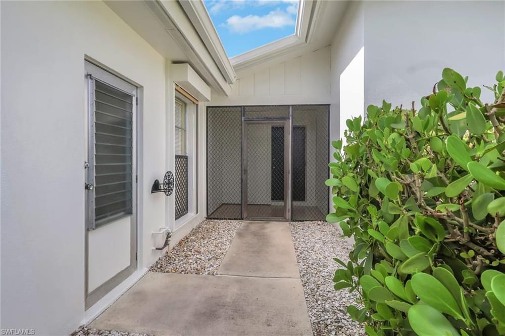 4133 Lakewood Blvd. E27 – #226027770 - Lakewood