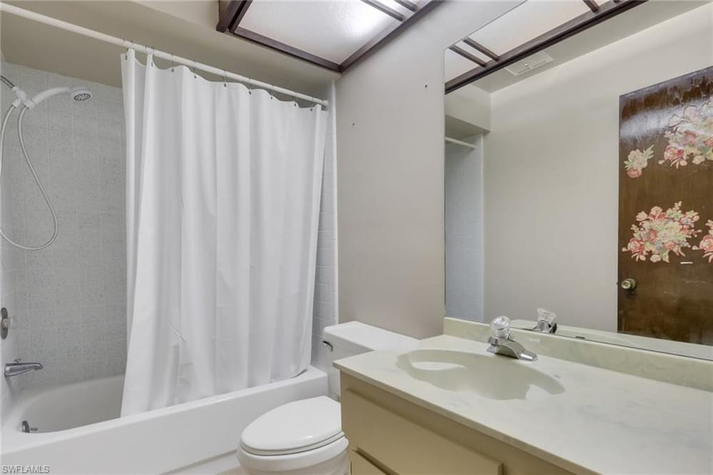 4133 Lakewood Blvd. E27 – #226027770 - Lakewood