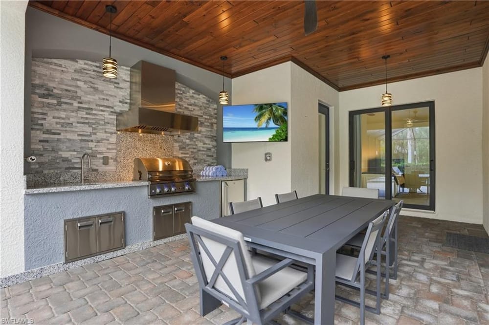 2327 Somerset Pl. – #226027849 - Lamorada