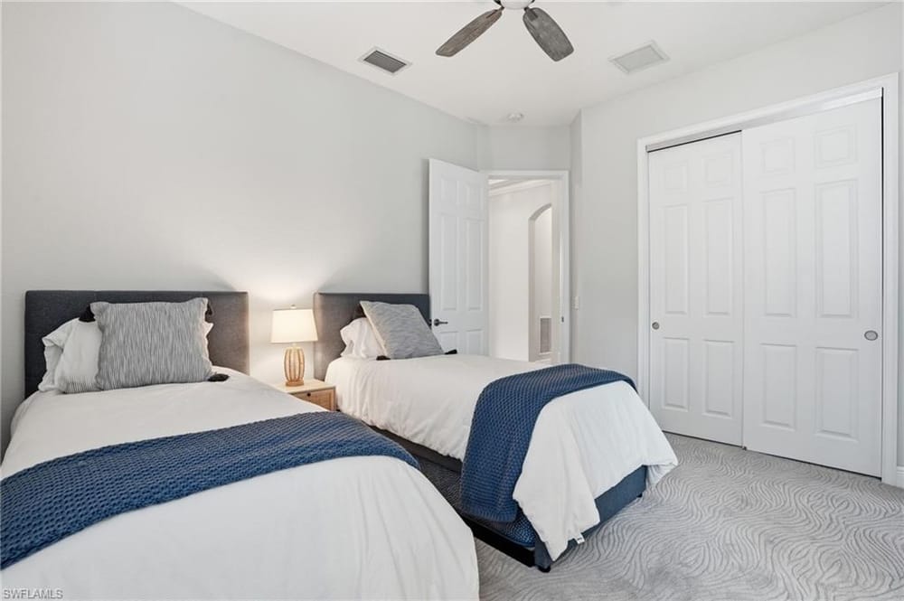 2327 Somerset Pl. – #226027849 - Lamorada