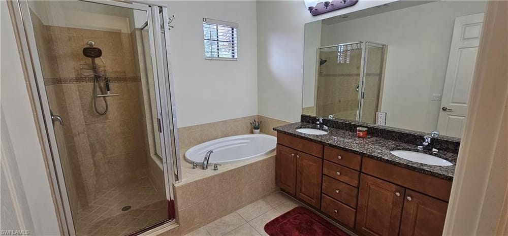 9153 Chula Vista St. 13203 – #2026032465 - Lely Resort