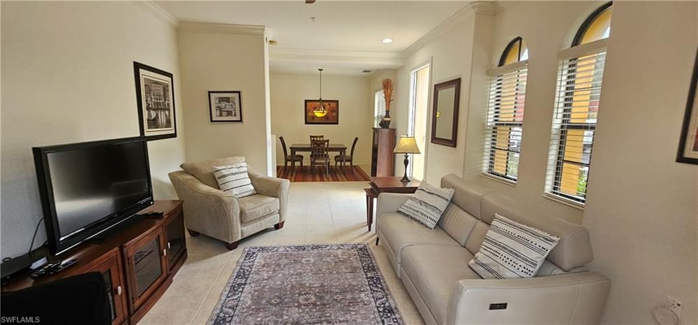 9153 Chula Vista St. 13203 – #2026032465 - Lely Resort