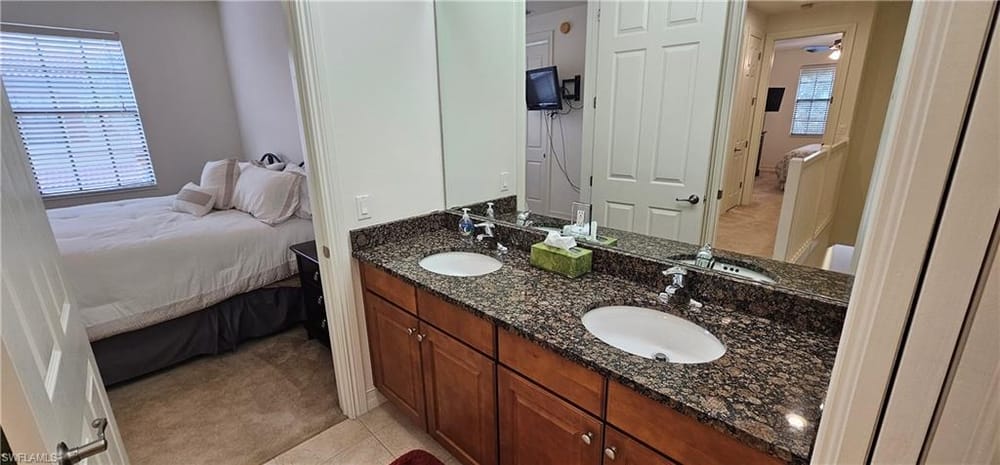 9153 Chula Vista St. 13203 – #2026032465 - Lely Resort