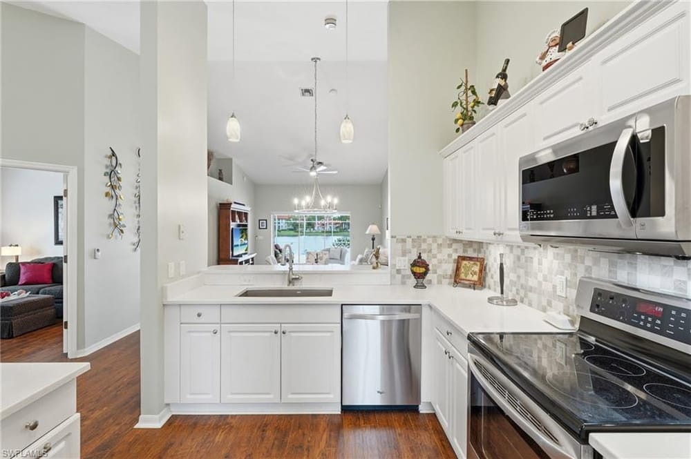 6513 Castlelawn Pl. – #226028008 - Lely Resort