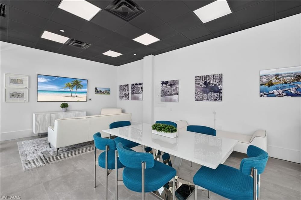 1165 8th St. S #302 – #226028046 - Olde Naples