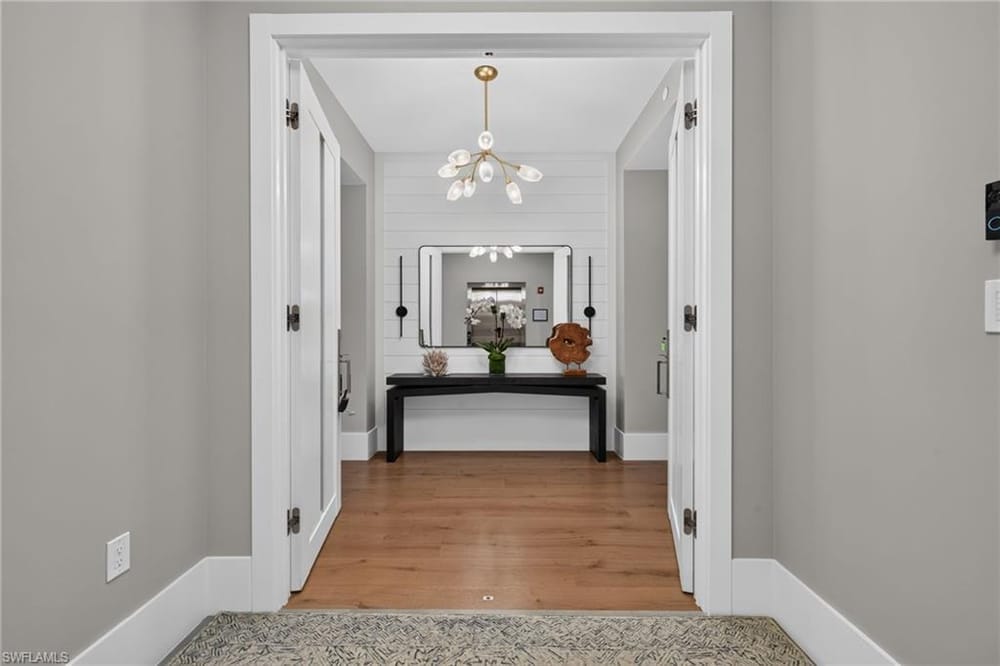 1165 8th St. S #302 – #226028046 - Olde Naples
