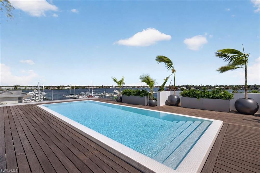 1165 8th St. S #302 – #226028046 - Olde Naples
