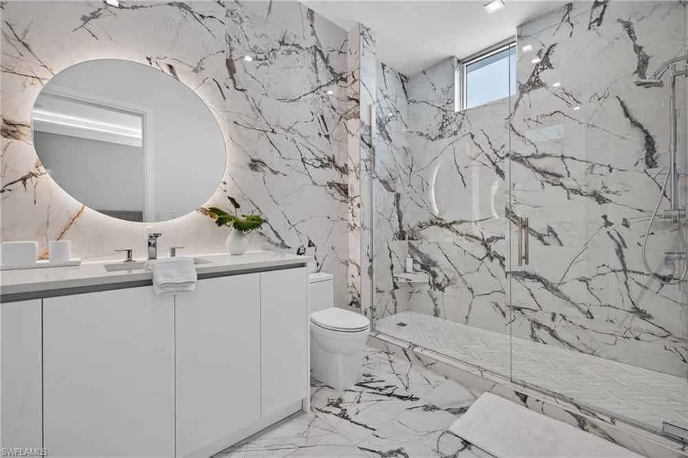 1165 8th St. S #302 – #226028046 - Olde Naples