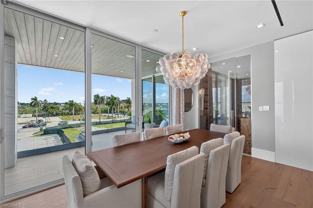 1165 8th St. S #302 – #226028046 - Olde Naples