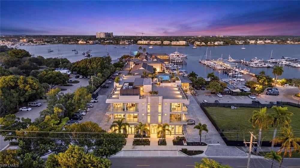 1165 8th St. S #302 – #226028046 - Olde Naples