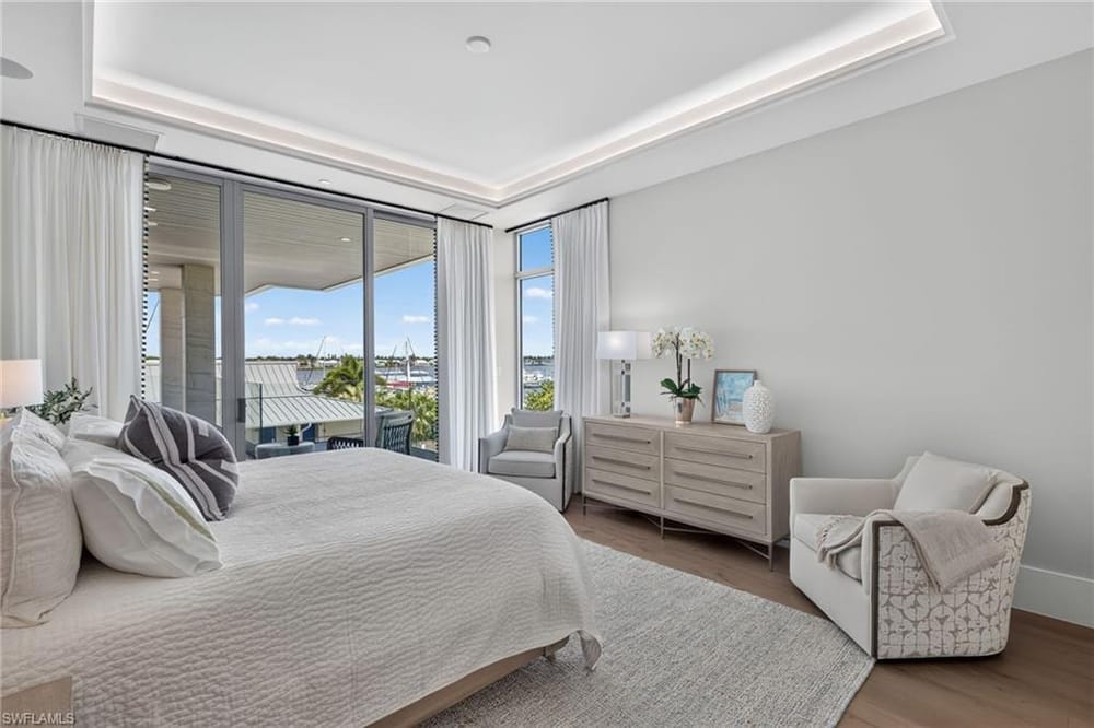 1165 8th St. S #302 – #226028046 - Olde Naples