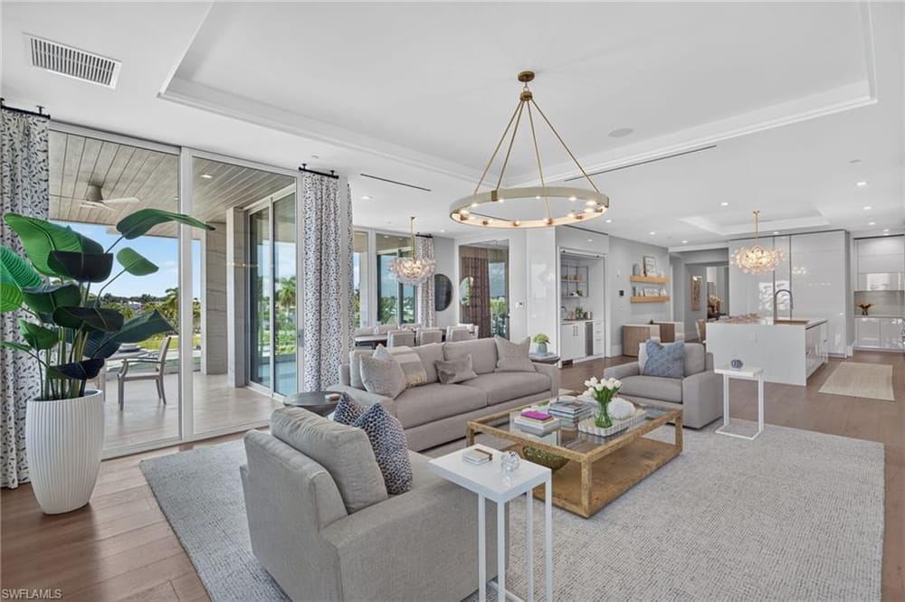 1165 8th St. S #302 – #226028046 - Olde Naples