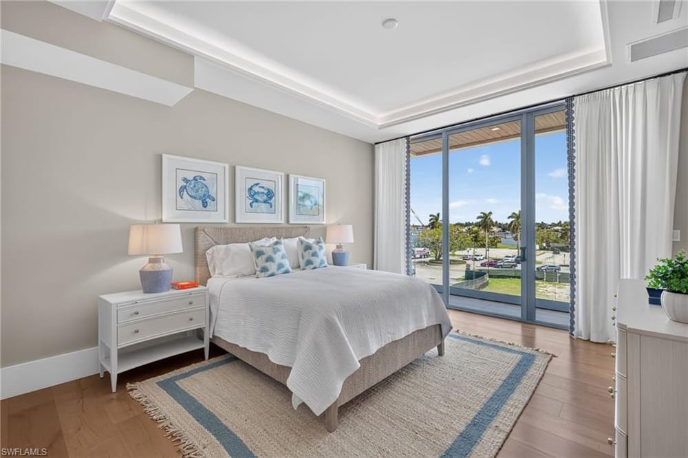 1165 8th St. S #302 – #226028046 - Olde Naples