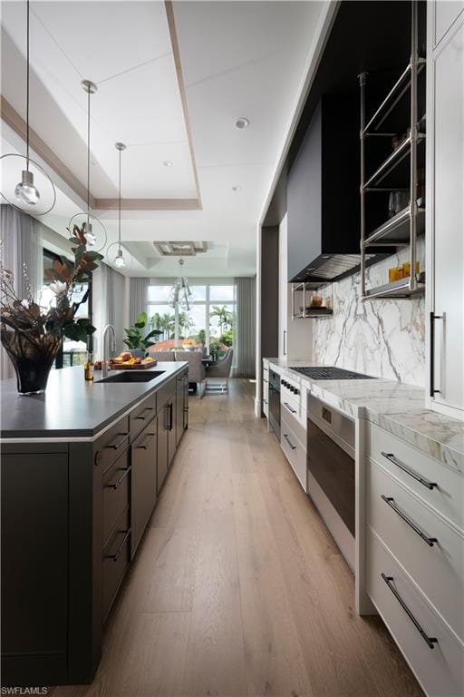 141 Channel Dr. – #226028092 - Vanderbilt Beach