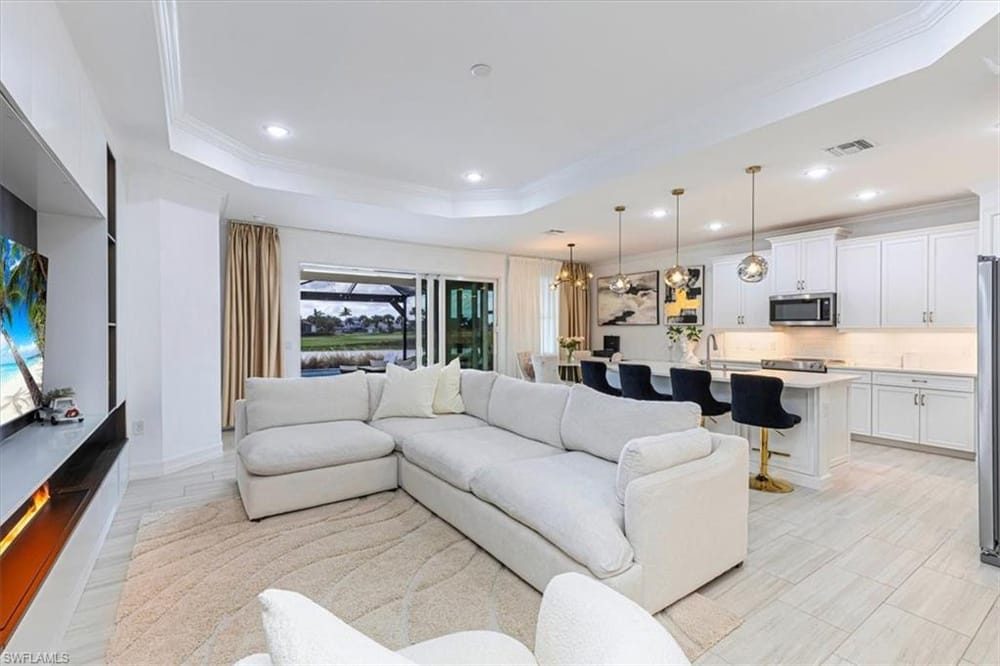 18750 Lake Hammock Dr. – #226028159 - Royal Palm Golf Estates