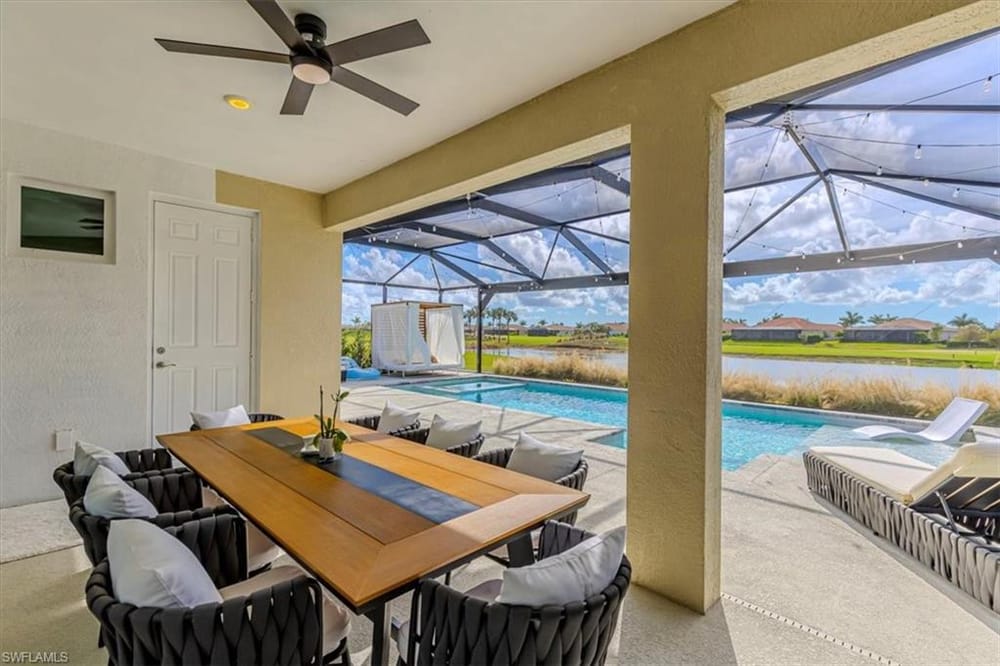 18750 Lake Hammock Dr. – #226028159 - Royal Palm Golf Estates