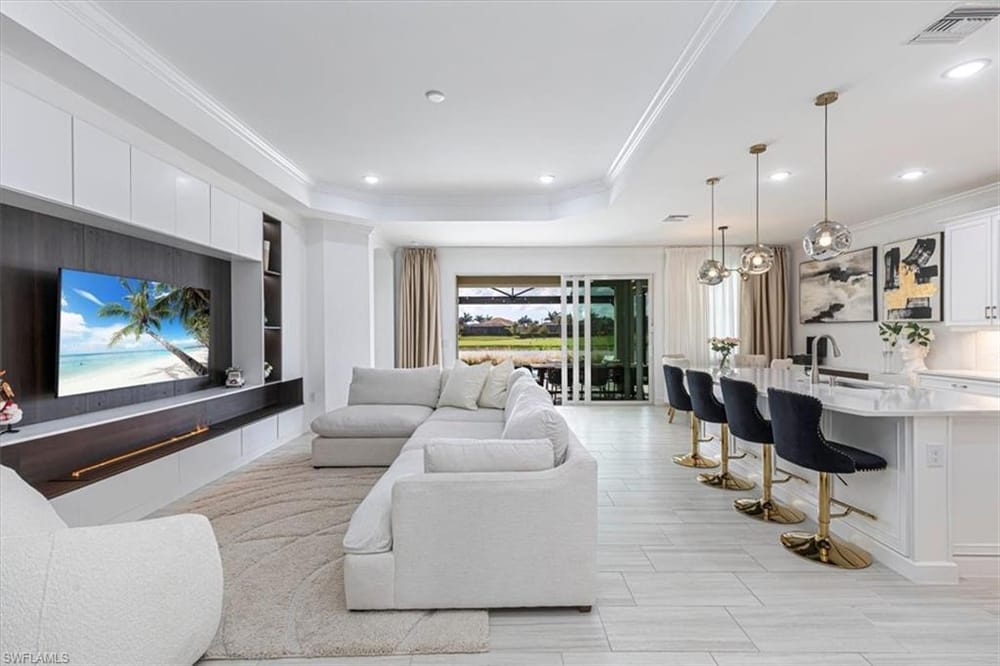18750 Lake Hammock Dr. – #226028159 - Royal Palm Golf Estates