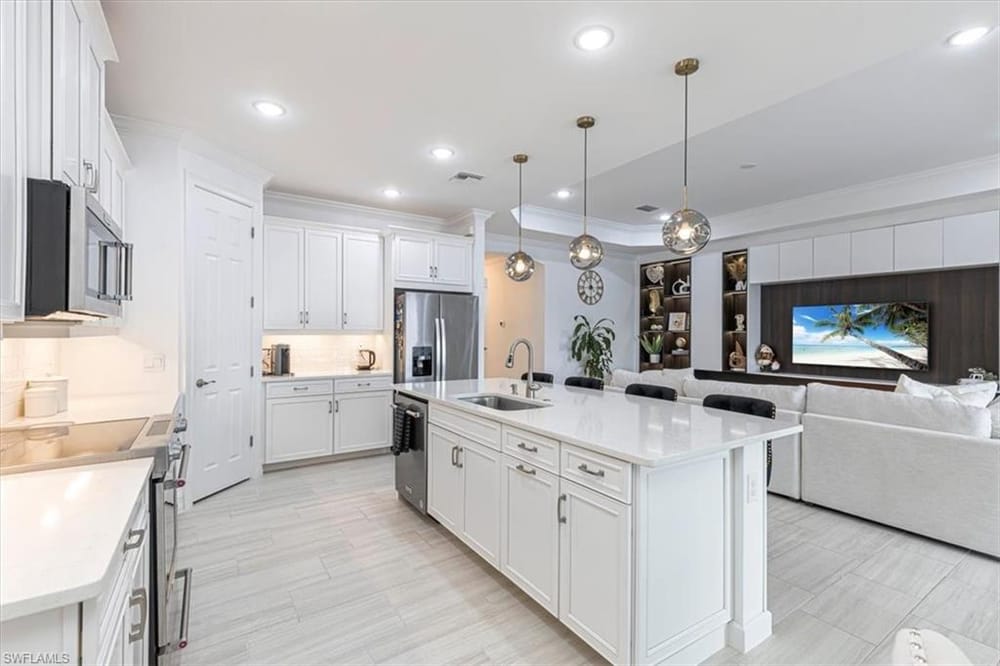 18750 Lake Hammock Dr. – #226028159 - Royal Palm Golf Estates