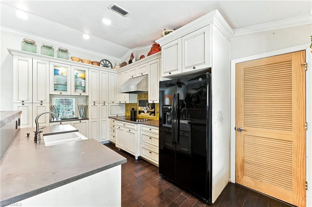 5247 Cherry Wood Dr. – #226028164 - Logan Woods