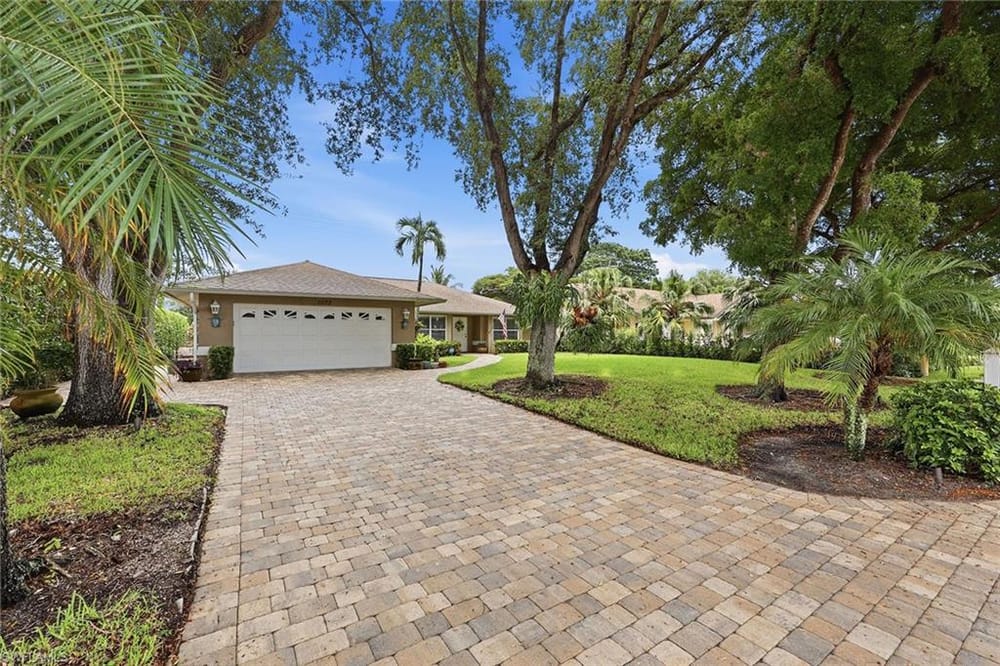 1073 Alhambra Cir. – #226028173 - Naples Twin Lakes