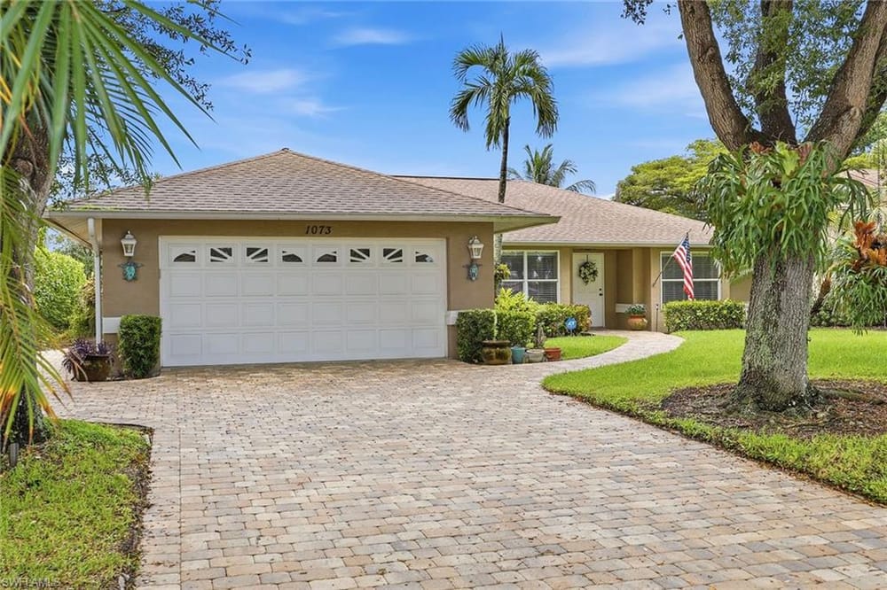 1073 Alhambra Cir. – #226028173 - Naples Twin Lakes