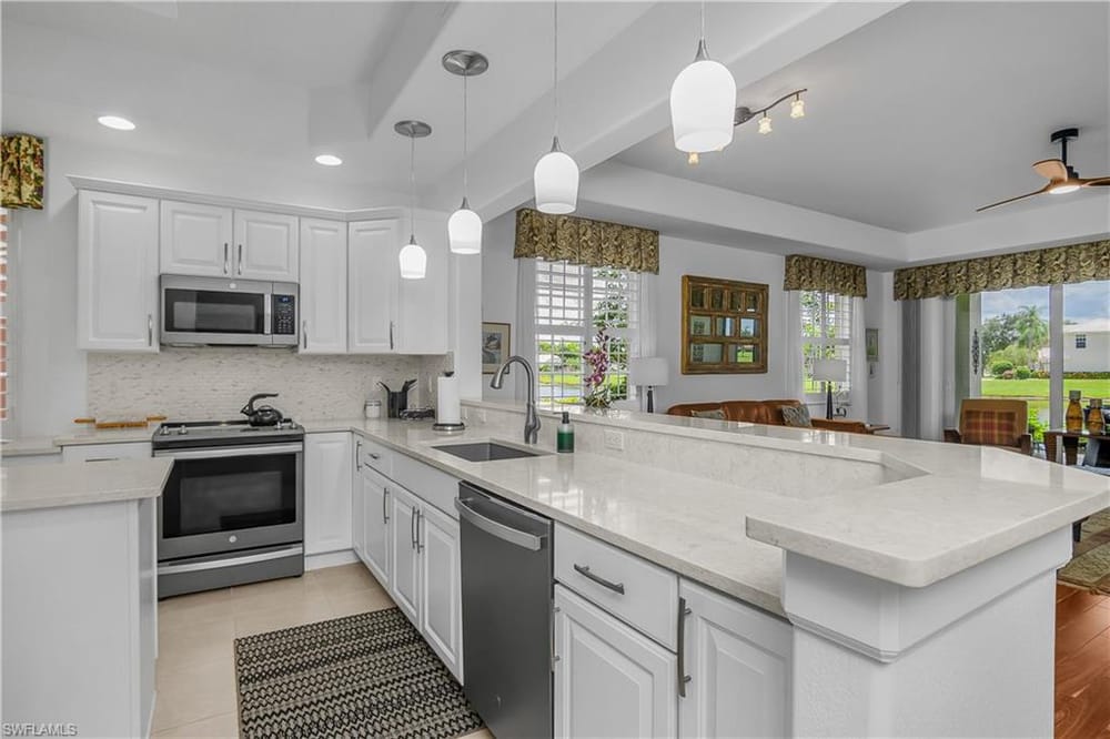 6434 Legacy Cir. 401 – #226028258 - Lely Resort