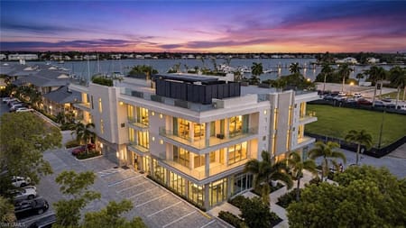 1165 8th St. S #202 – #226028042