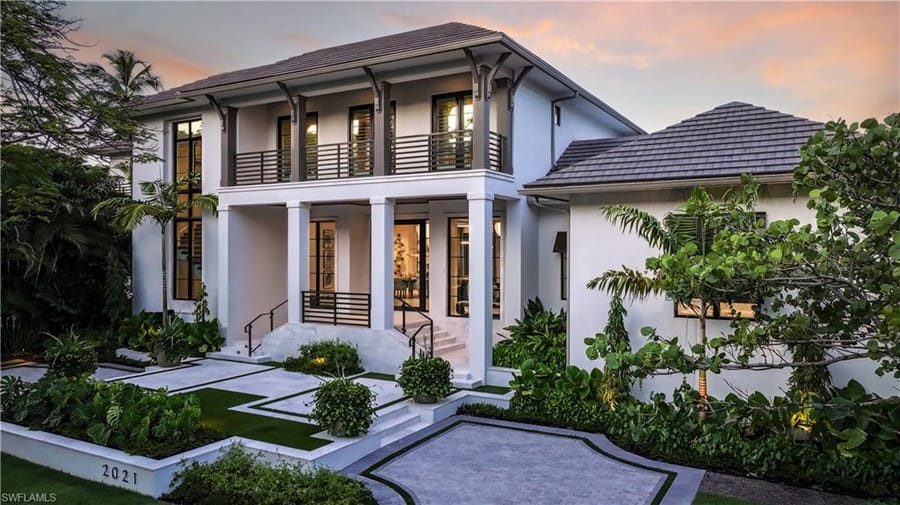 2021 Gordon Dr. E – #225003100