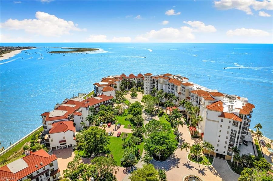 502 La Peninsula Blvd. 502 – #225010046