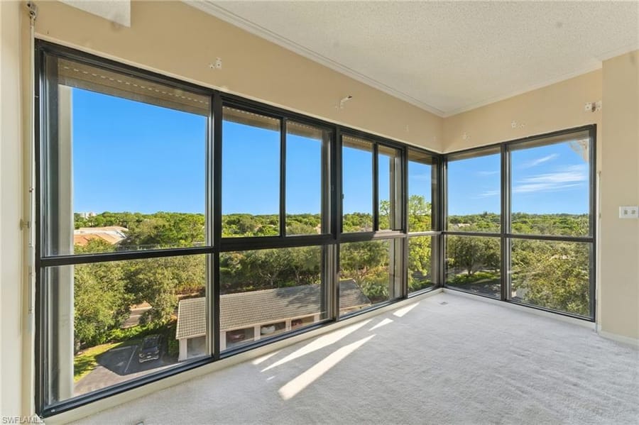 900 Arbor Lake Dr. 9-501 – #225066914
