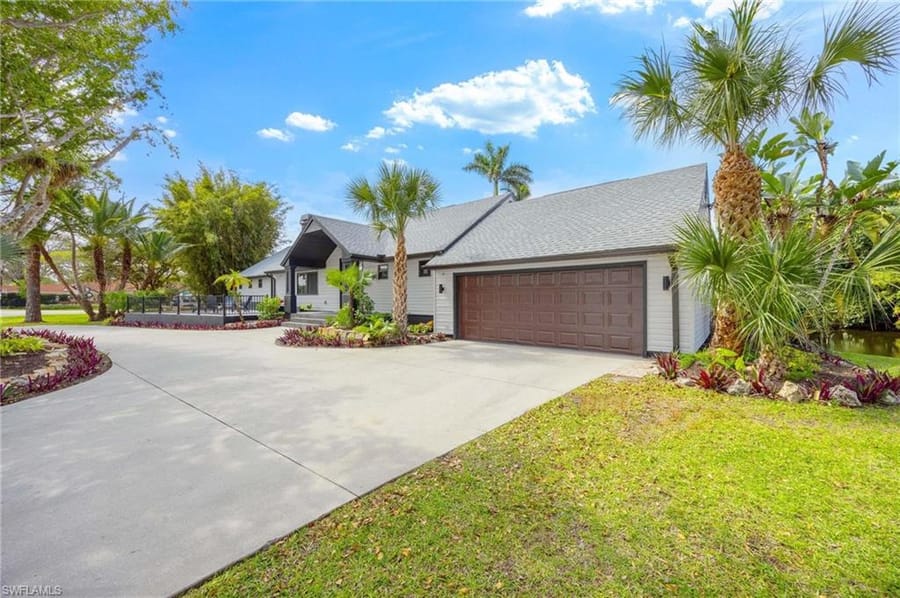 185 Palm River Blvd. – #2025008484
