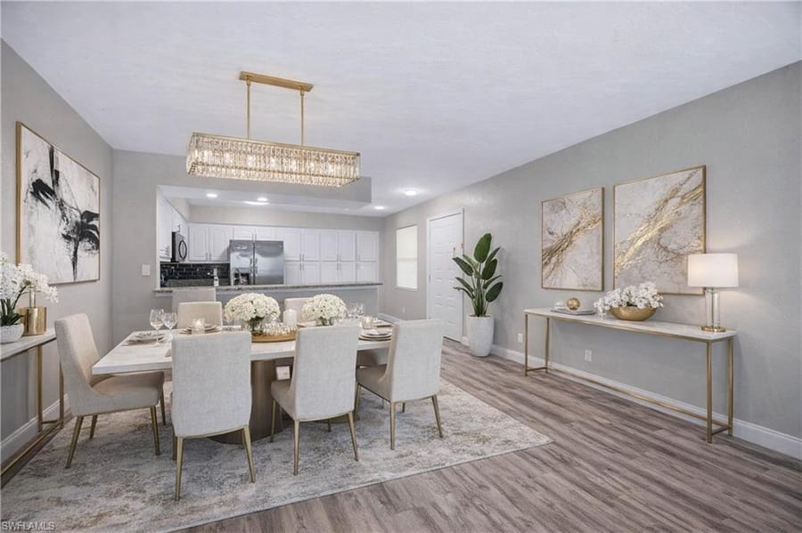 228 Fox Glen Dr. 3310 – #225084011