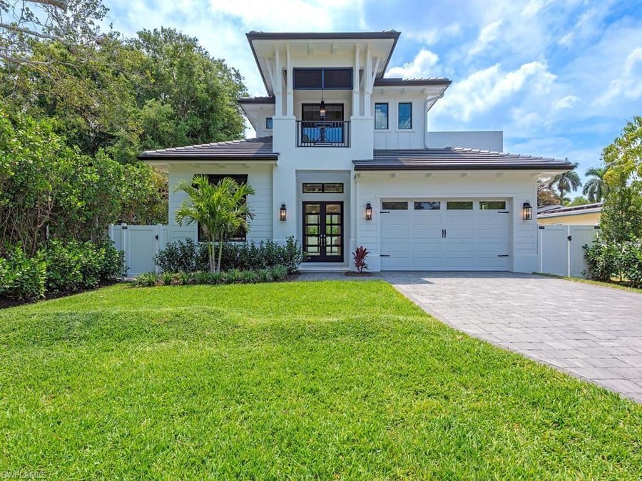 1102 9th Ave. N – #226006934