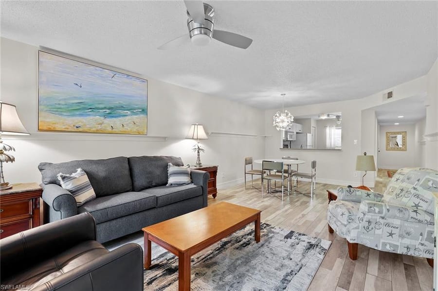 605 Squire Cir. 103 – #226007770