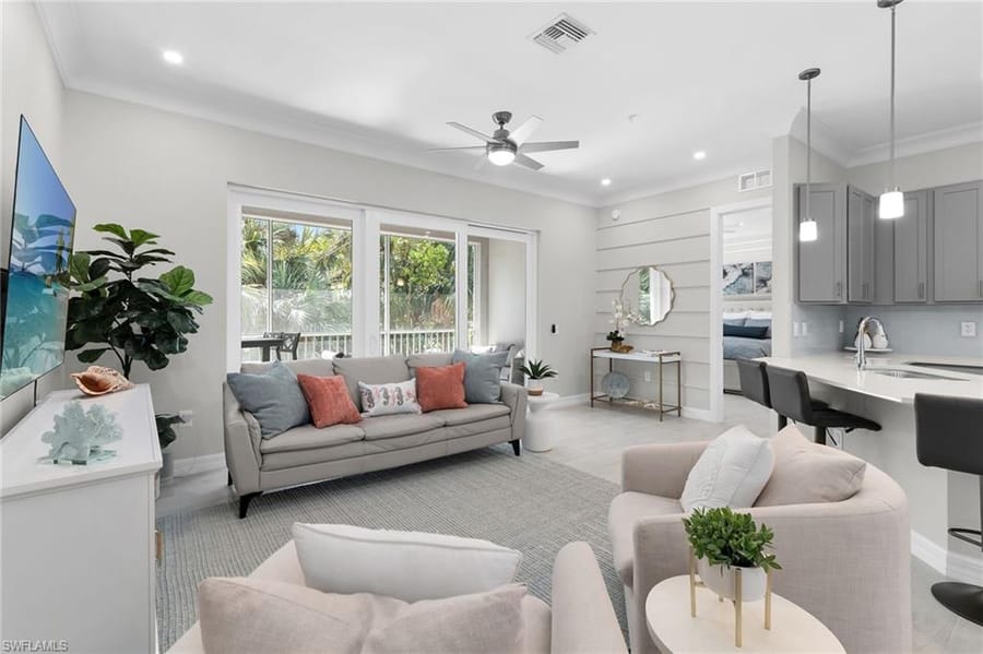238 Indies Dr. E 202 – #226008960