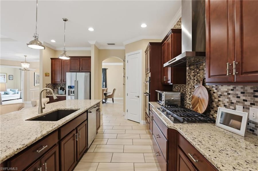 2303 Somerset Pl. – #226011450