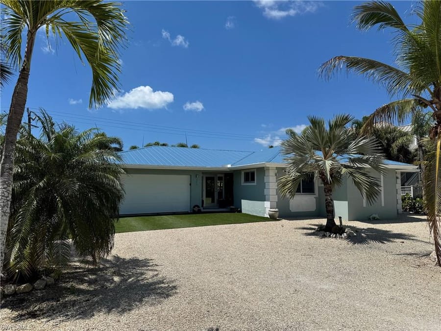 240 Southwinds Dr. – #2026014624