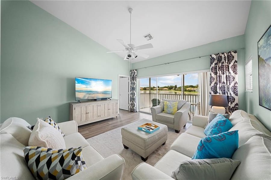 565 Windsor Sq. 202 – #226016525