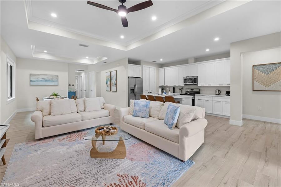 3012 Pine Tree Dr. – #226017740