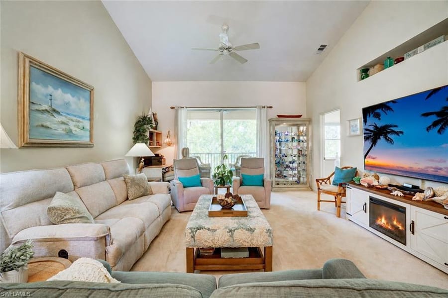 509 Robin Hood Cir. 202 – #226020153