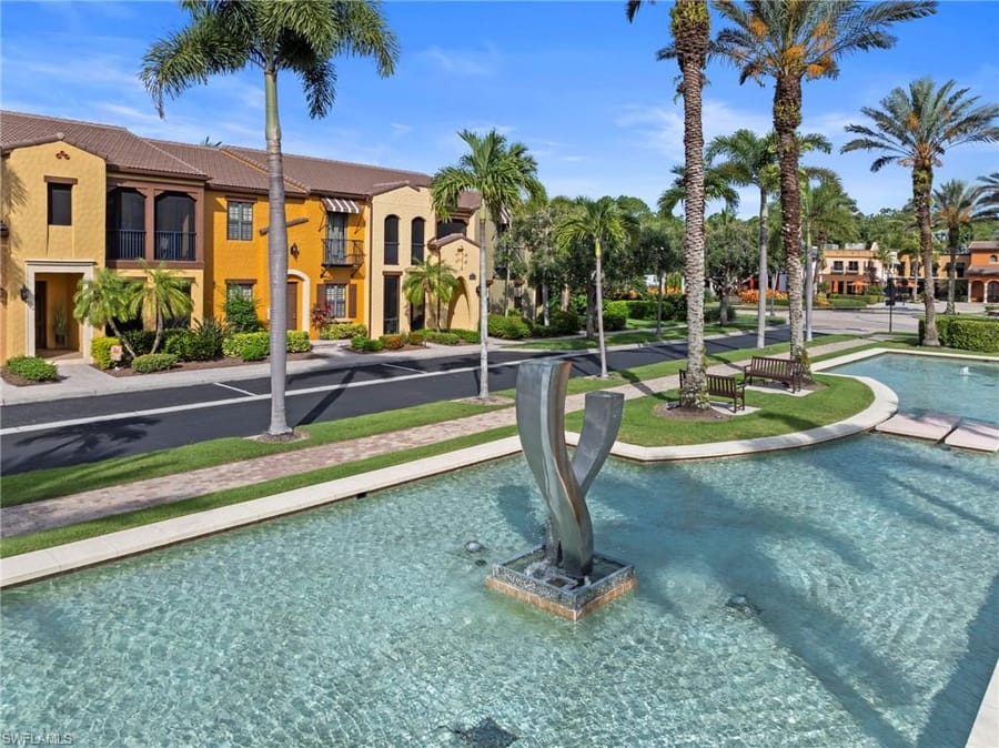 9076 Rialto St. 6204 – #226020588