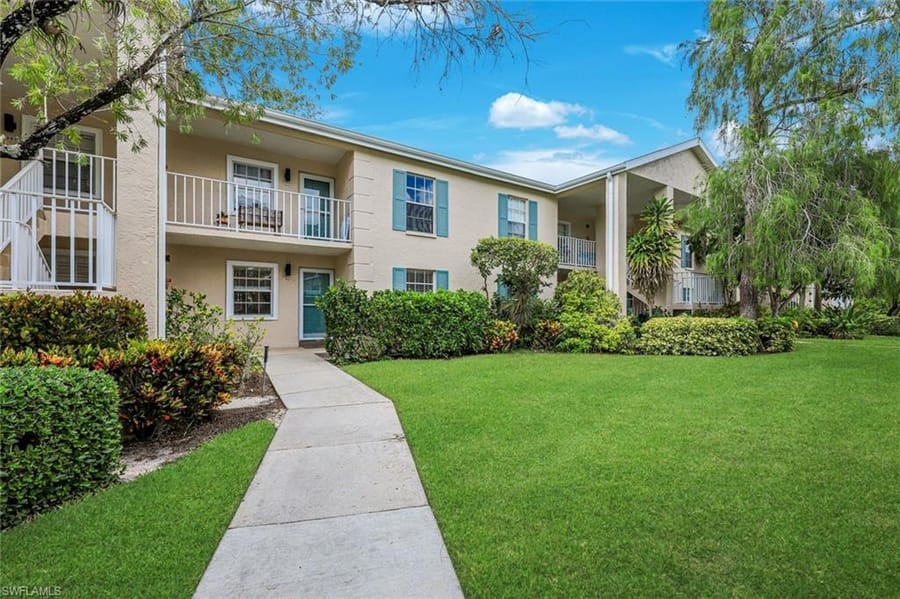 1702 Kings Lake Blvd. 102 – #226022673