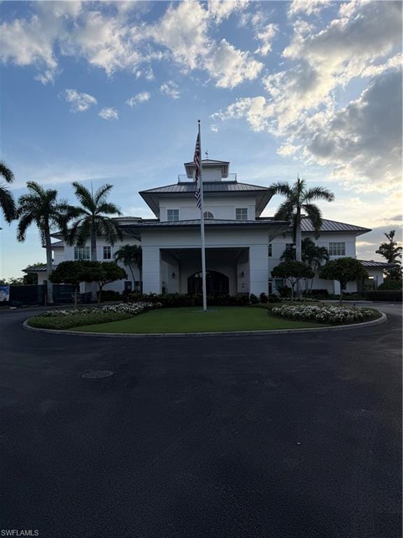 4700 Yacht Harbor Dr. 622 – #2026023271