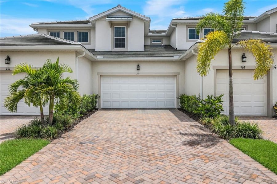 4563 Arboretum Cir. 101 – #226025449