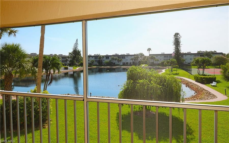 1004 Manatee Rd. H202 – #226025494